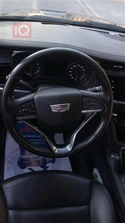 Cadillac XT6